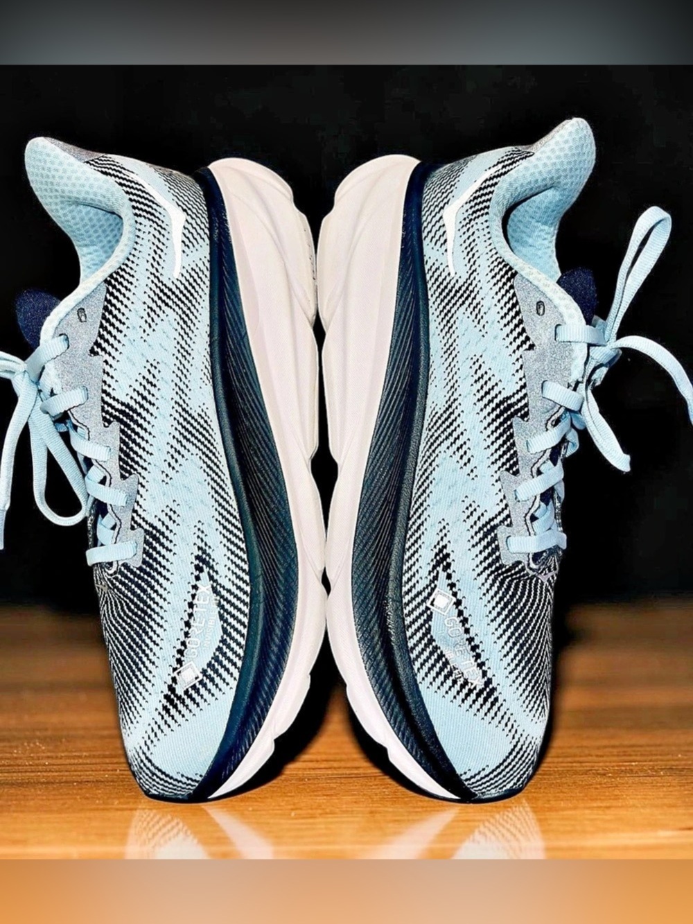 HOKA Clifton 9 GTX Waterproof Running Shoes Ice blue/ black